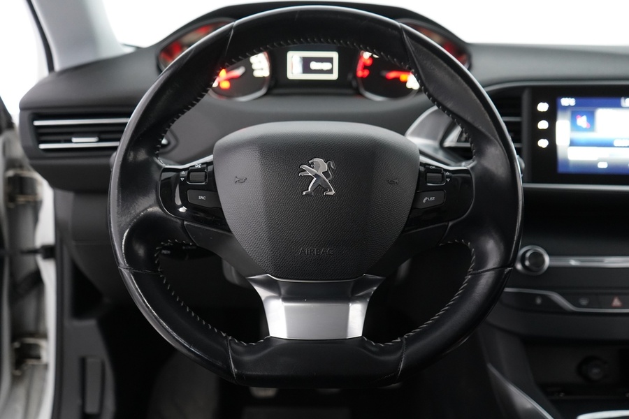 Peugeot 308 vaihtoauto