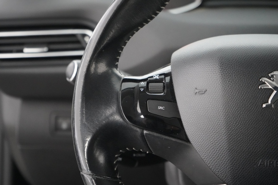 Peugeot 308 vaihtoauto