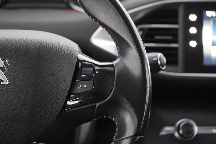 Peugeot 308 vaihtoauto