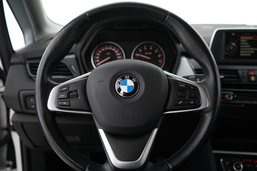 BMW 218 vaihtoauto