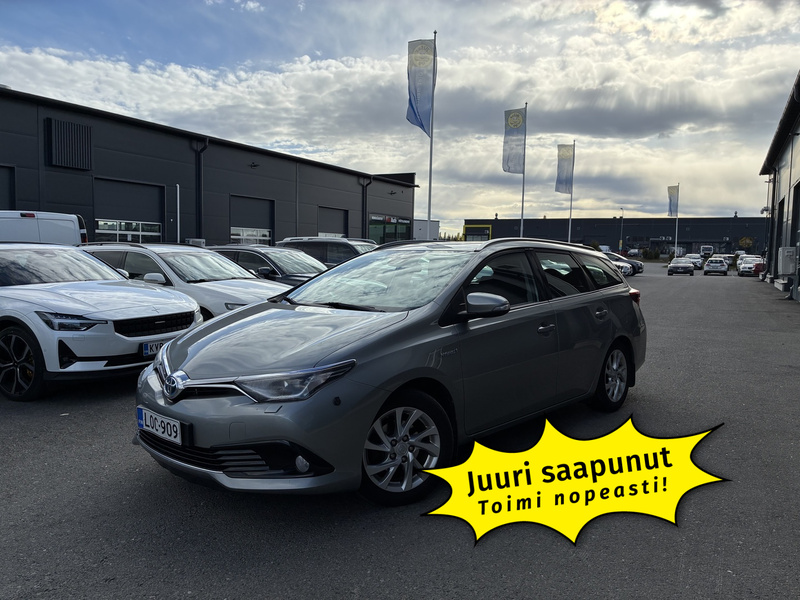 Toyota Auris vaihtoauto