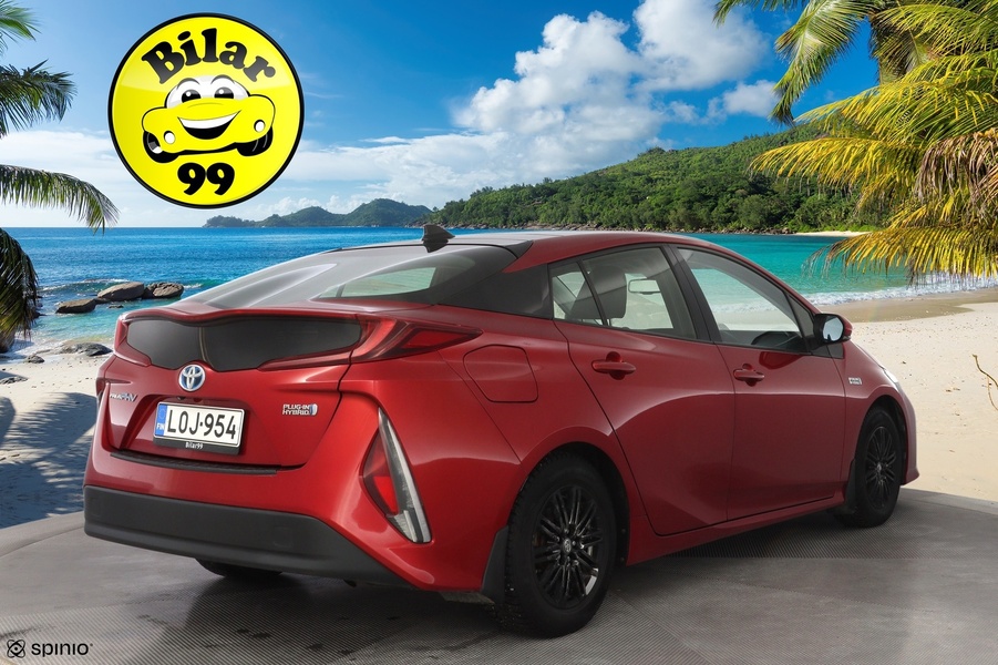 Toyota Prius Plug-in vaihtoauto