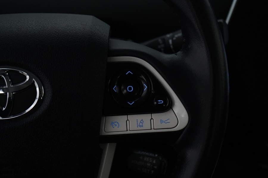 Toyota Prius Plug-in vaihtoauto