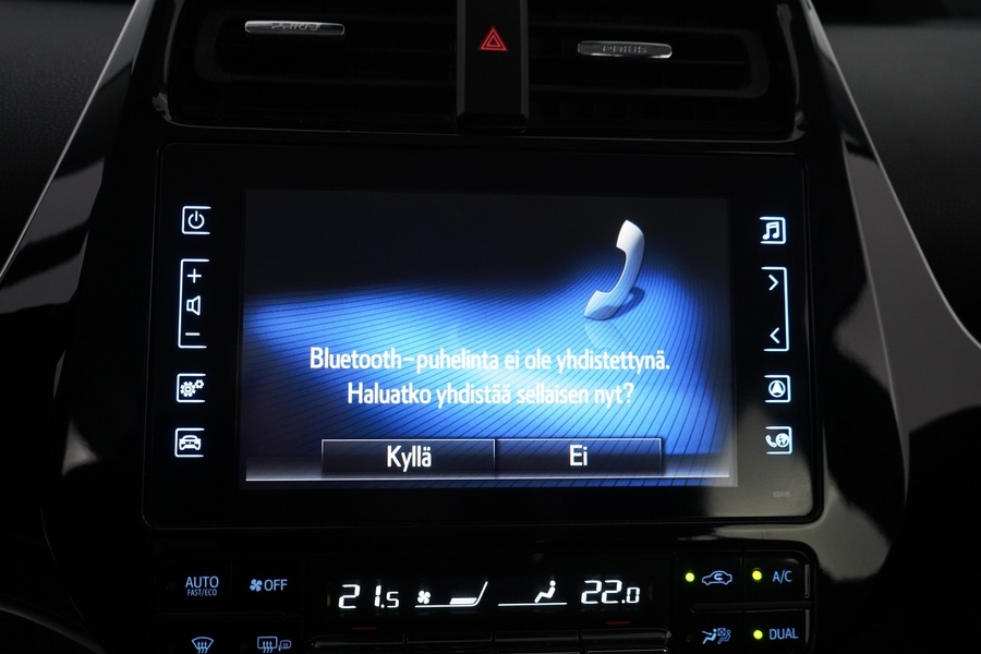 Toyota Prius Plug-in vaihtoauto