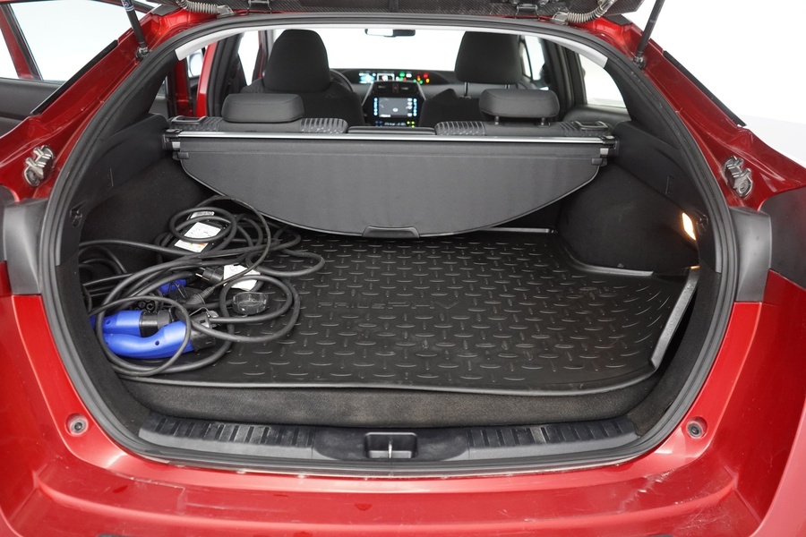 Toyota Prius Plug-in vaihtoauto