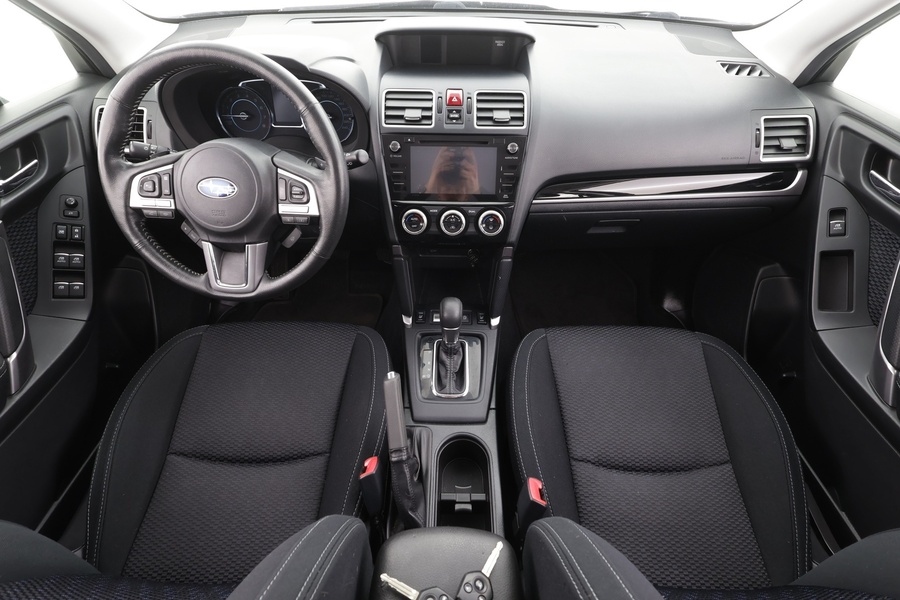 Subaru Forester vaihtoauto