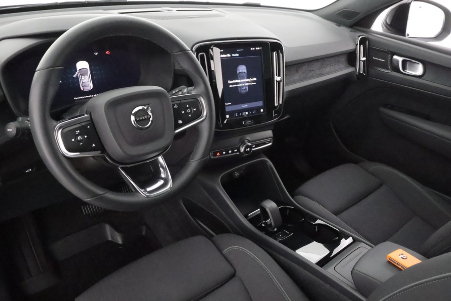 Volvo C40 vaihtoauto