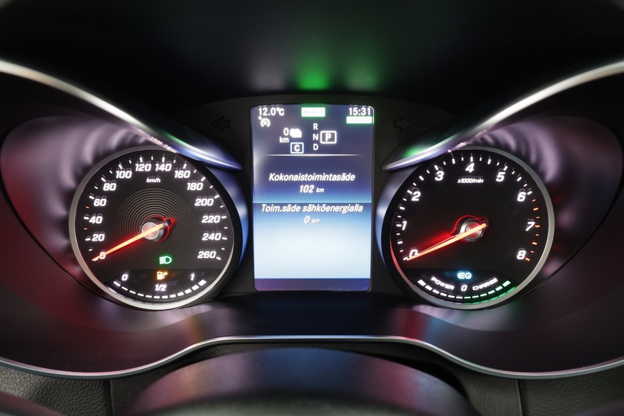 Mercedes-Benz C vaihtoauto