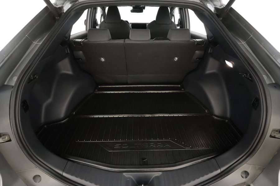 Subaru Solterra vaihtoauto