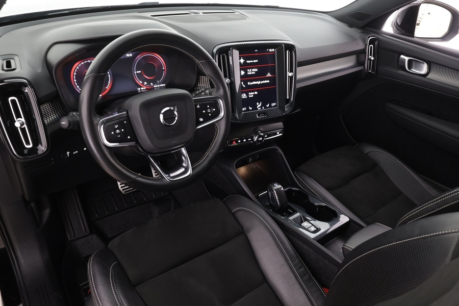 Volvo XC40 vaihtoauto