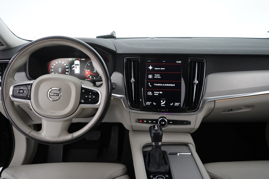 Volvo V90 vaihtoauto