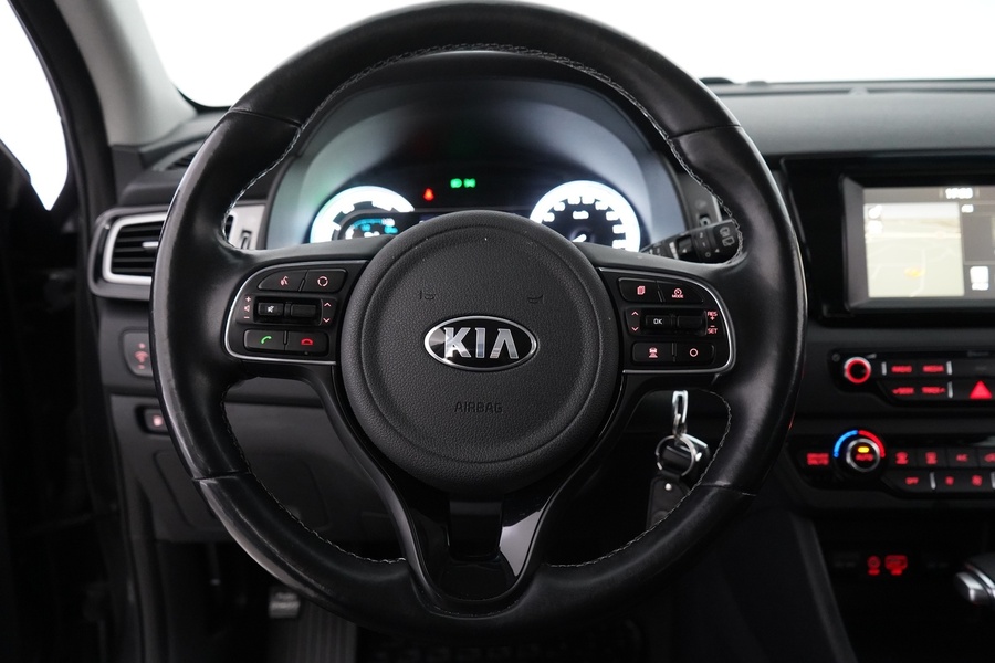 Kia Niro plug-in vaihtoauto