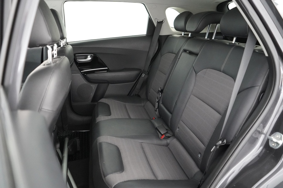 Kia Niro plug-in vaihtoauto