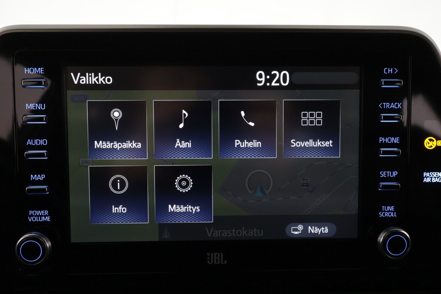 Toyota C-HR vaihtoauto