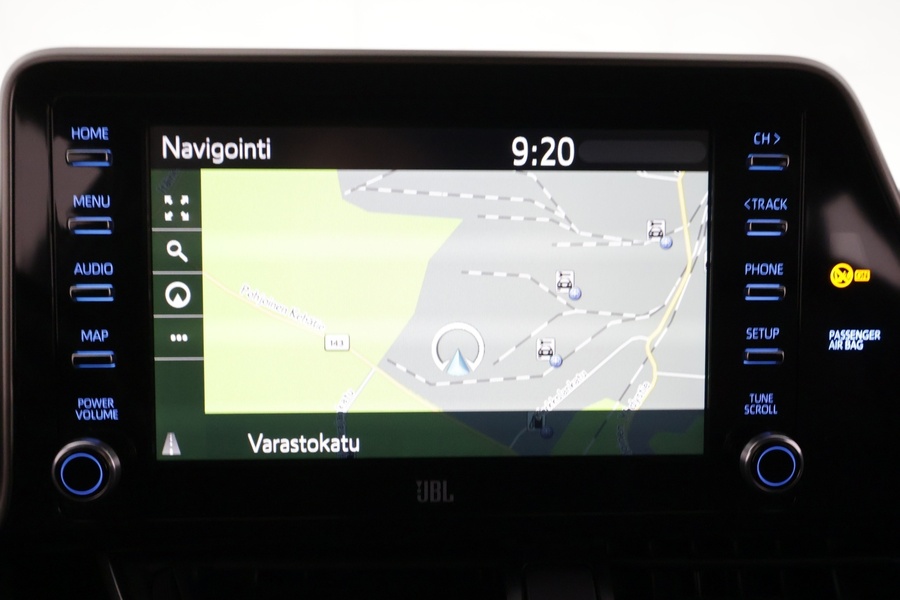 Toyota C-HR vaihtoauto