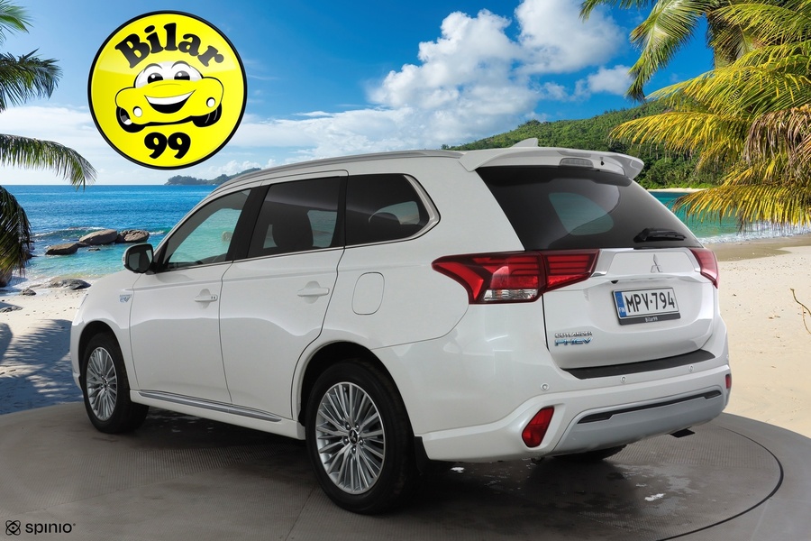 Mitsubishi Outlander PHEV vaihtoauto