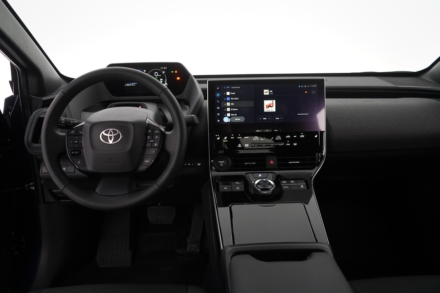 Toyota bZ4X vaihtoauto