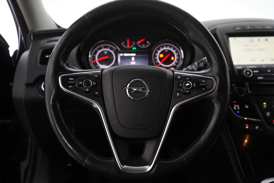 Opel Insignia vaihtoauto