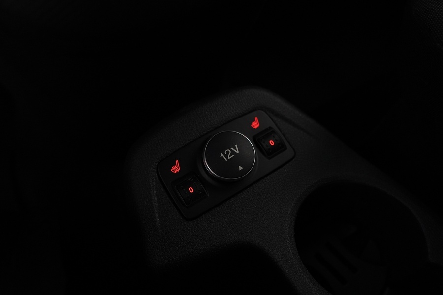 Ford Grand Tourneo Connect vaihtoauto