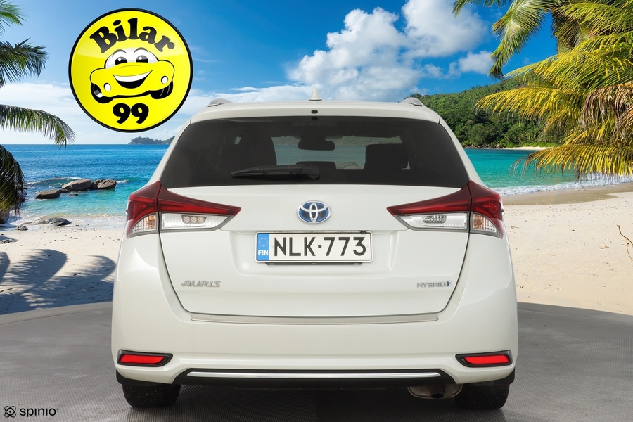 Toyota Auris vaihtoauto