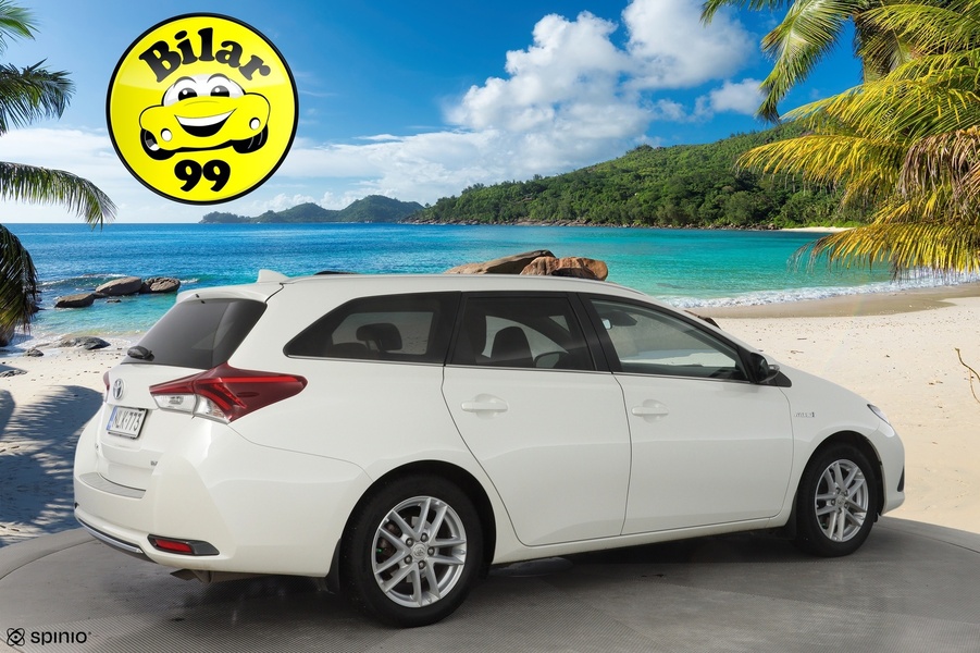 Toyota Auris vaihtoauto