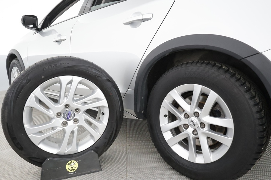 Volvo V60 Cross Country vaihtoauto