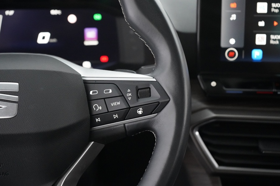 SEAT Leon Sportstourer vaihtoauto