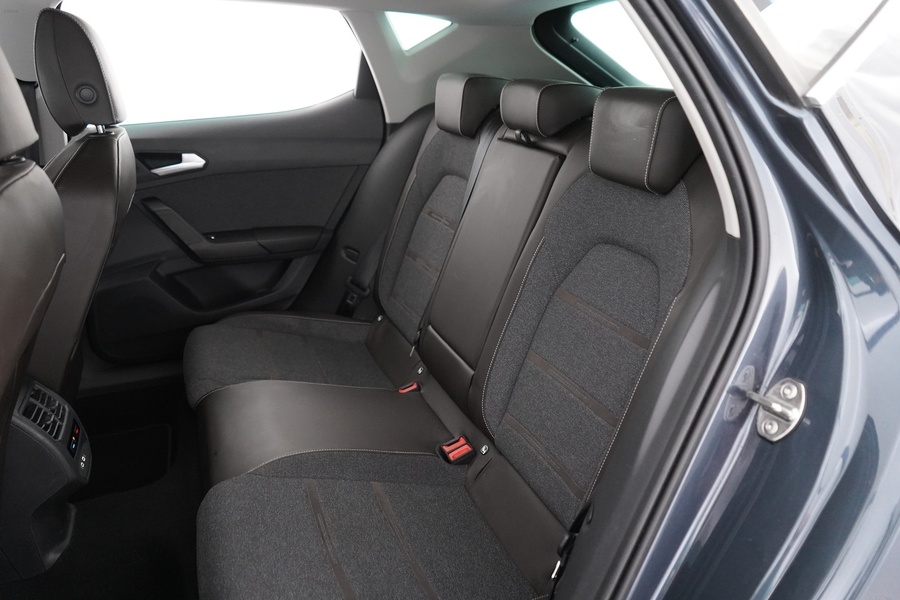 SEAT Leon Sportstourer vaihtoauto