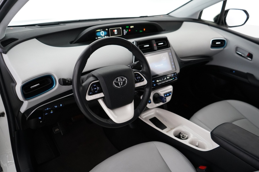 Toyota Prius vaihtoauto