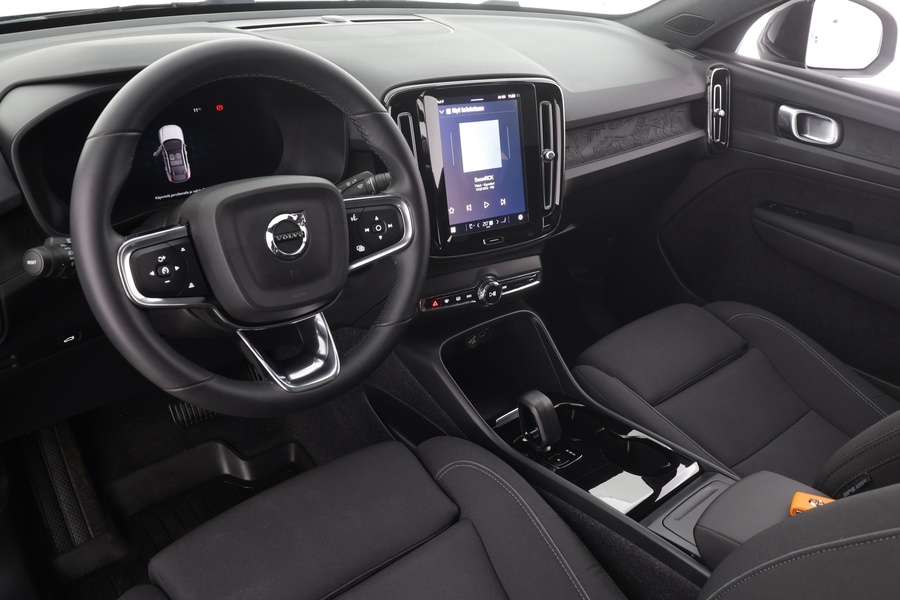 Volvo C40 vaihtoauto