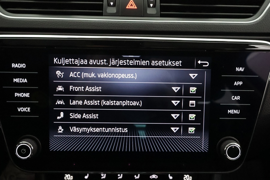 Skoda Superb vaihtoauto