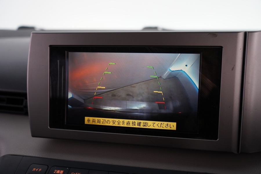 Nissan Elgrand vaihtoauto