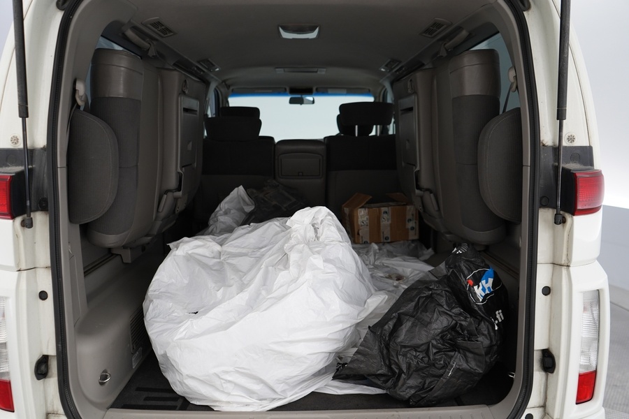 Nissan Elgrand vaihtoauto