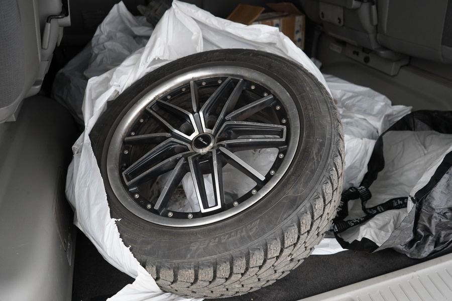 Nissan Elgrand vaihtoauto