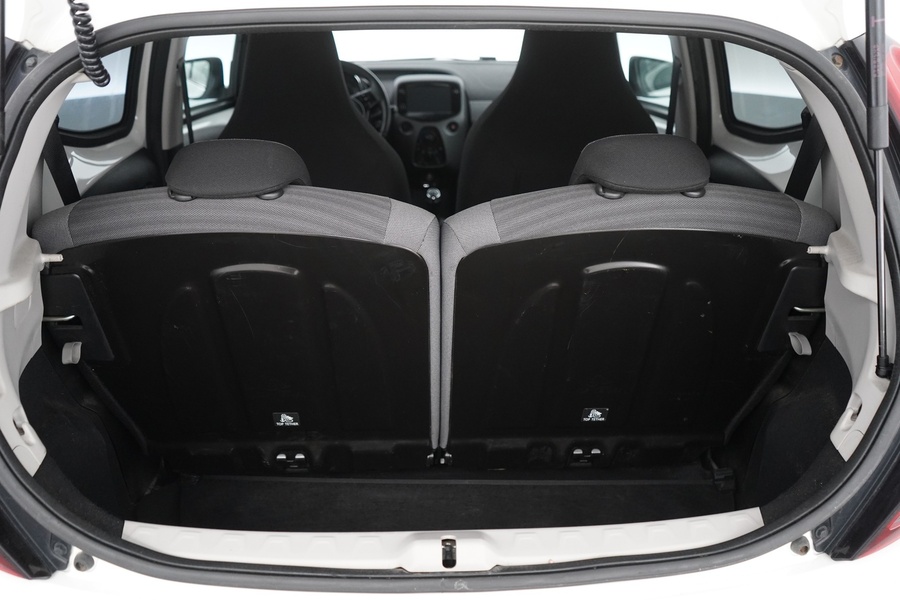 Toyota AYGO vaihtoauto