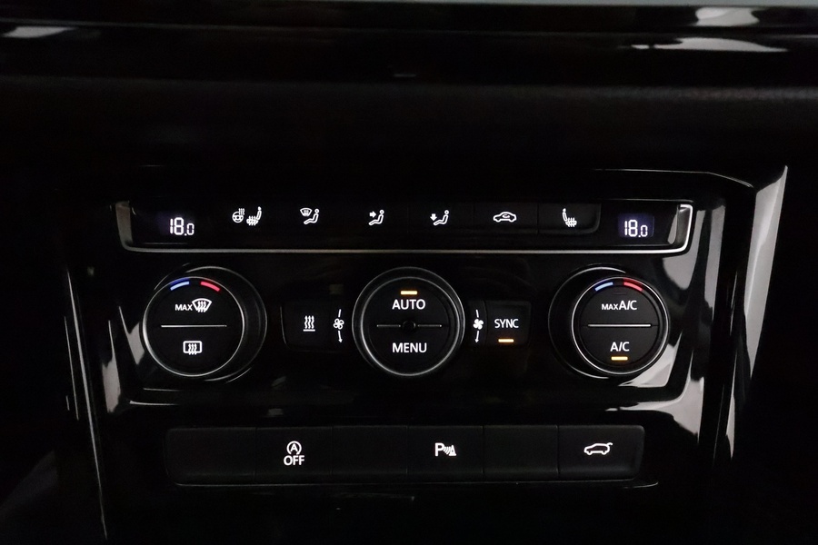 Volkswagen Touran vaihtoauto