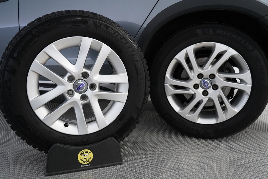 Volvo S60 Cross Country vaihtoauto