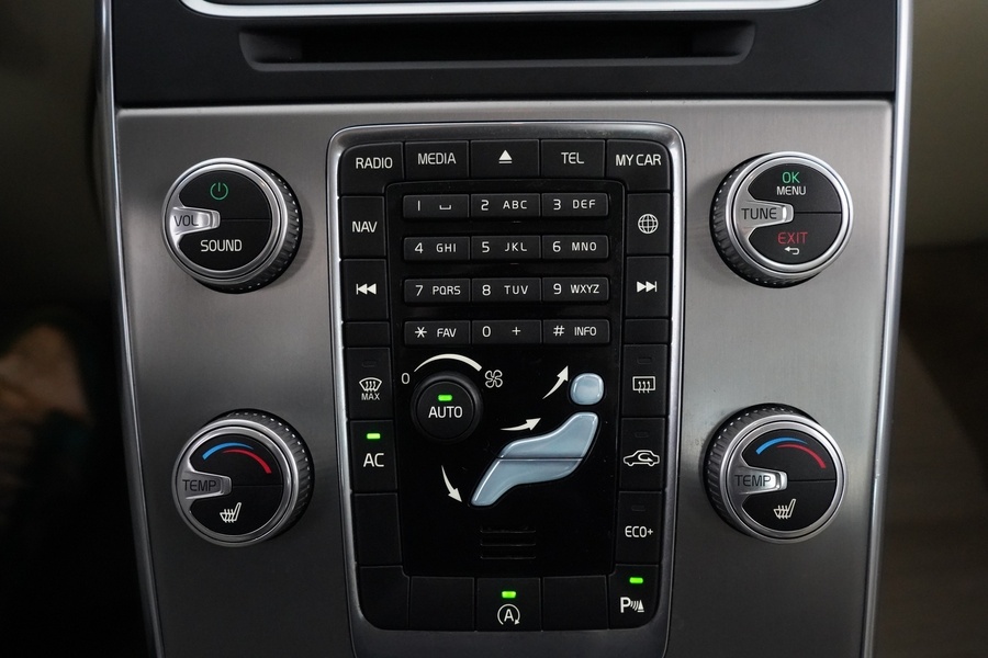 Volvo S60 Cross Country vaihtoauto
