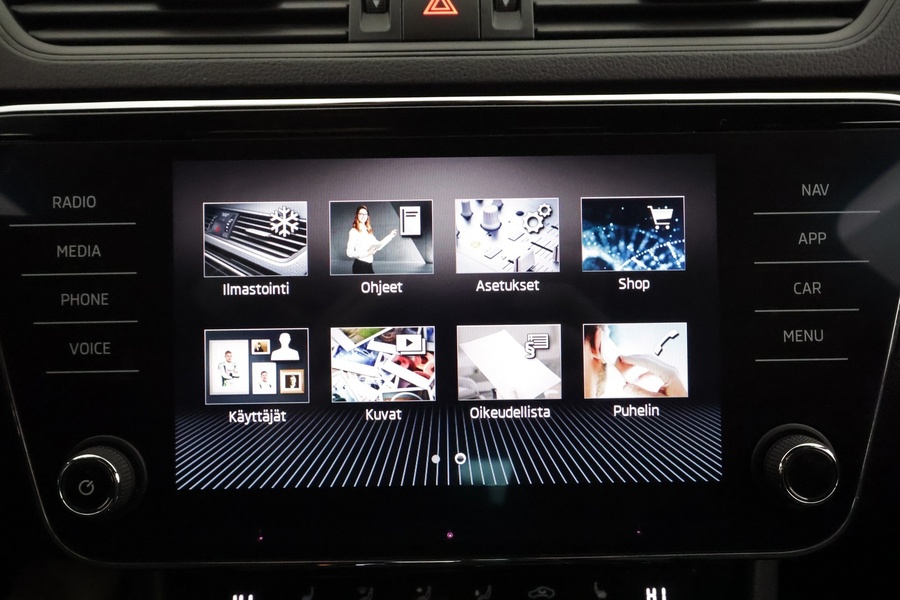 Skoda Superb vaihtoauto