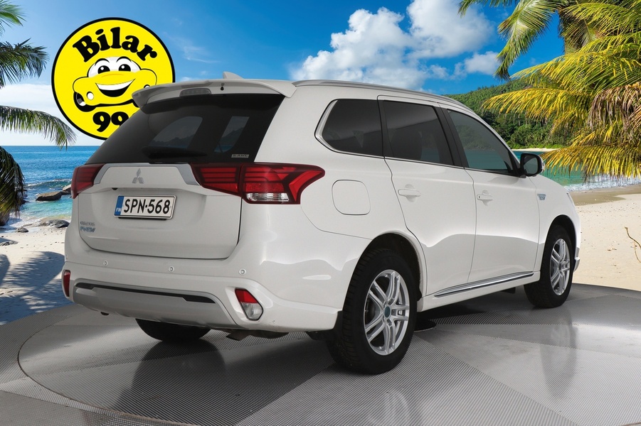 Mitsubishi Outlander PHEV vaihtoauto