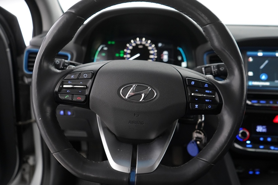 Hyundai IONIQ plug-in vaihtoauto