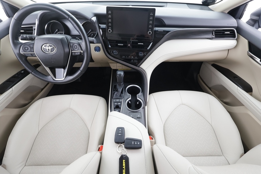 Toyota Camry vaihtoauto