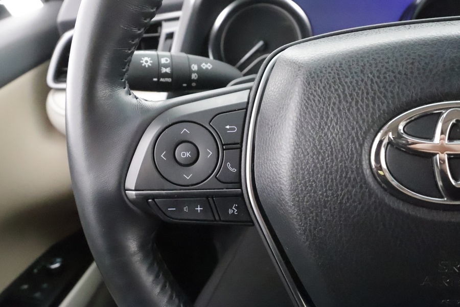 Toyota Camry vaihtoauto