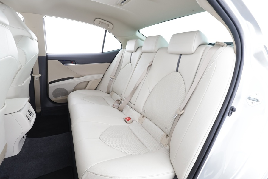 Toyota Camry vaihtoauto