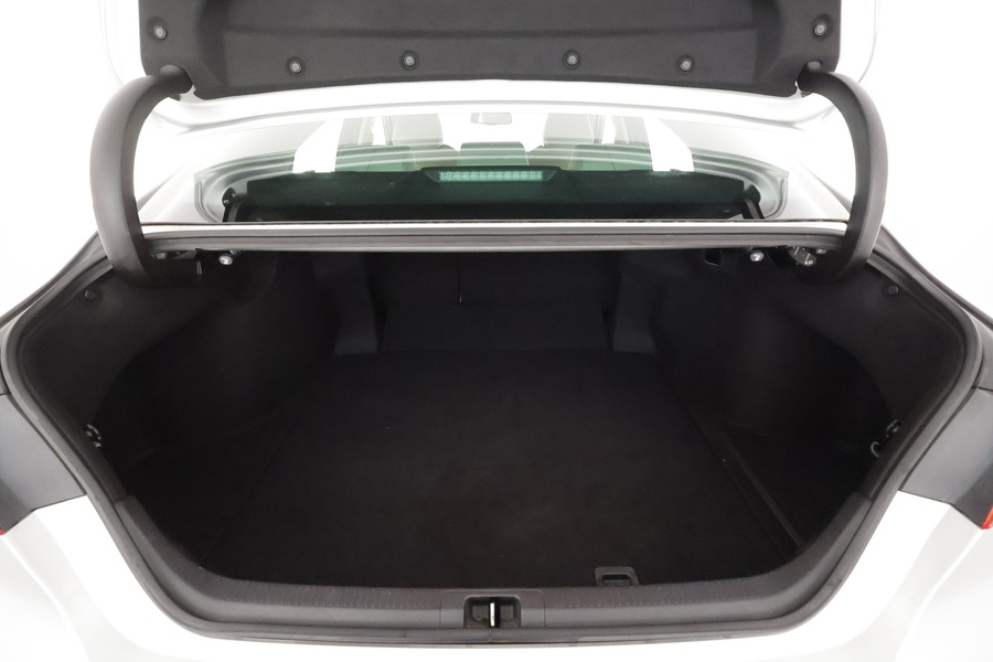 Toyota Camry vaihtoauto