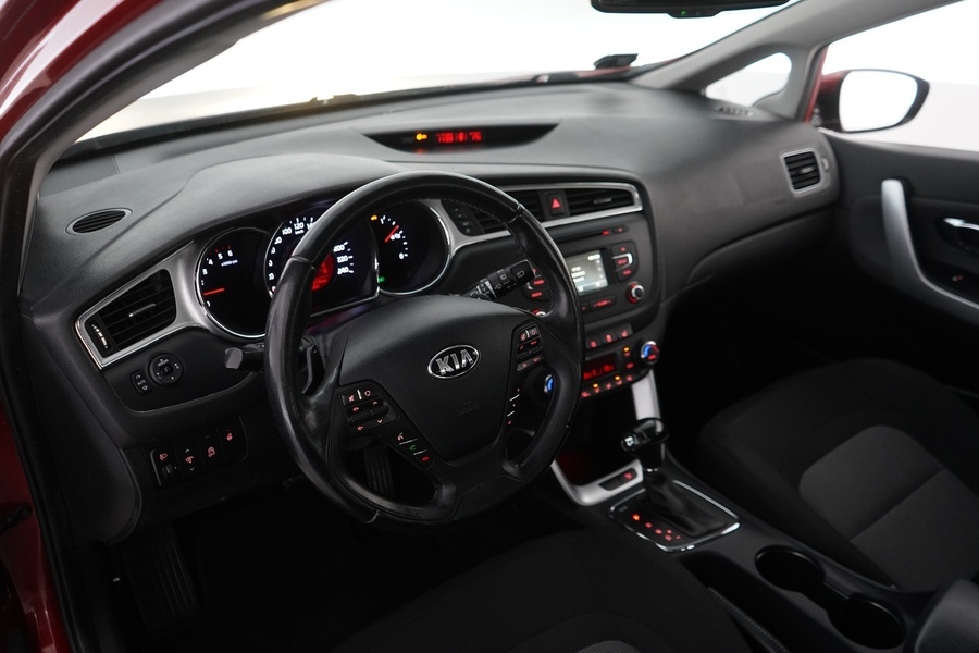 Kia Ceed vaihtoauto