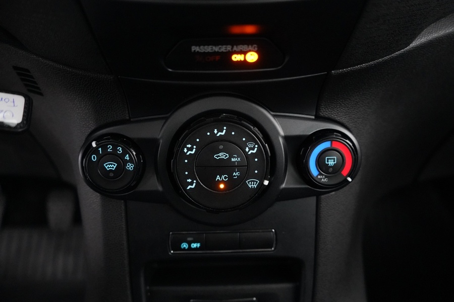 Ford Fiesta vaihtoauto