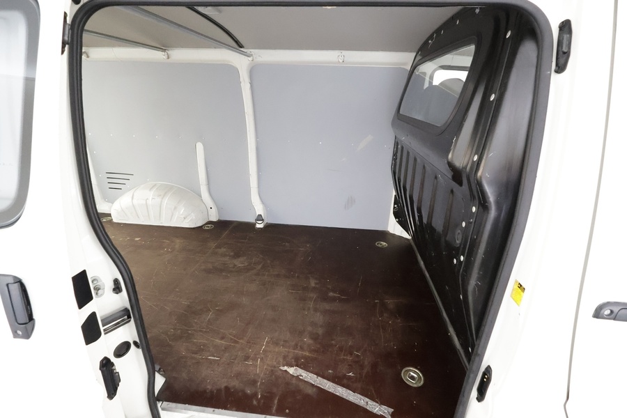 Toyota Hiace vaihtoauto