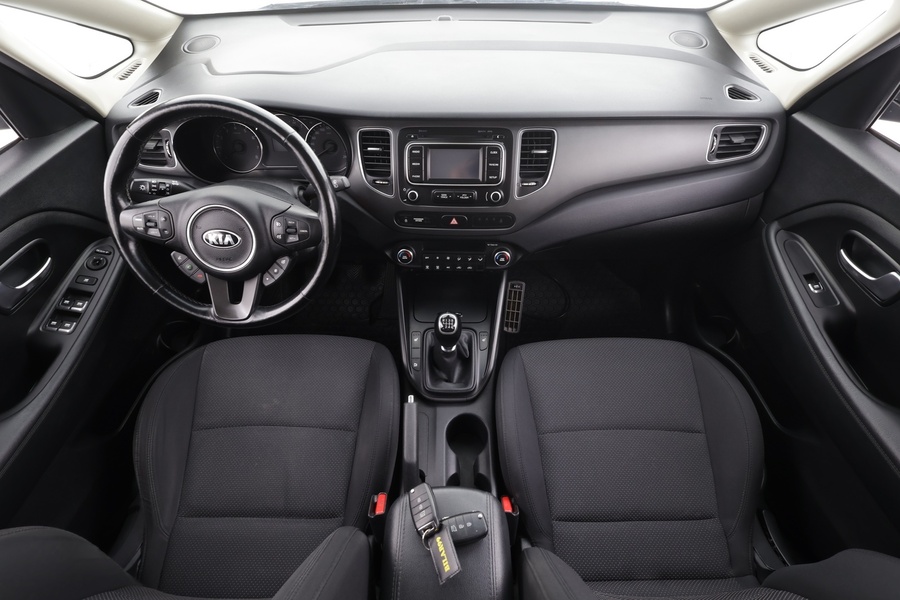 Kia Carens vaihtoauto