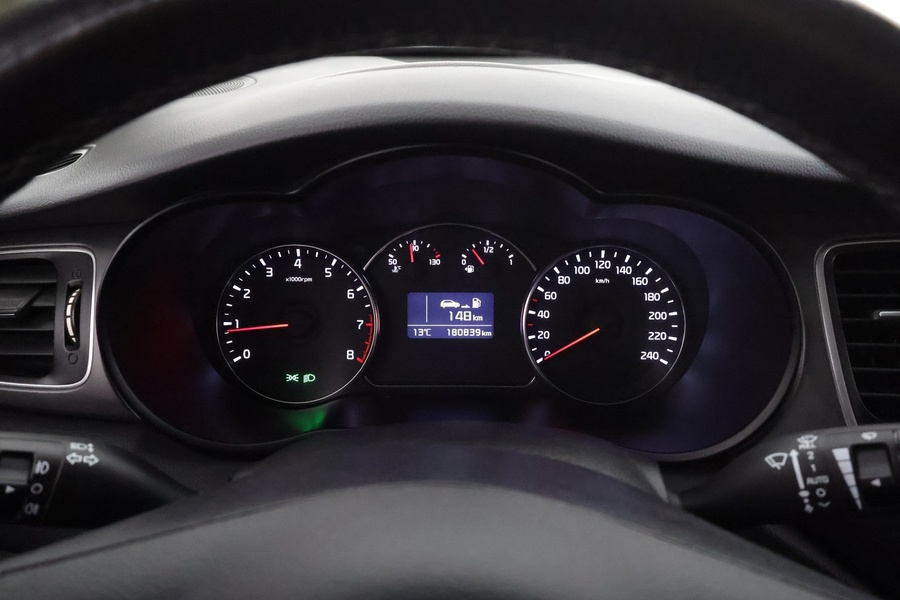 Kia Carens vaihtoauto